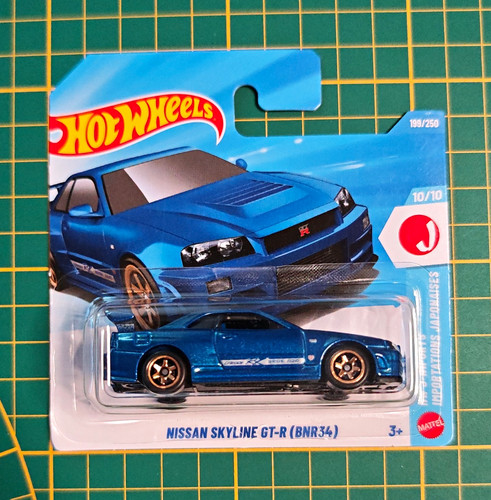 Hot wheels nissan skyline r - hot,
